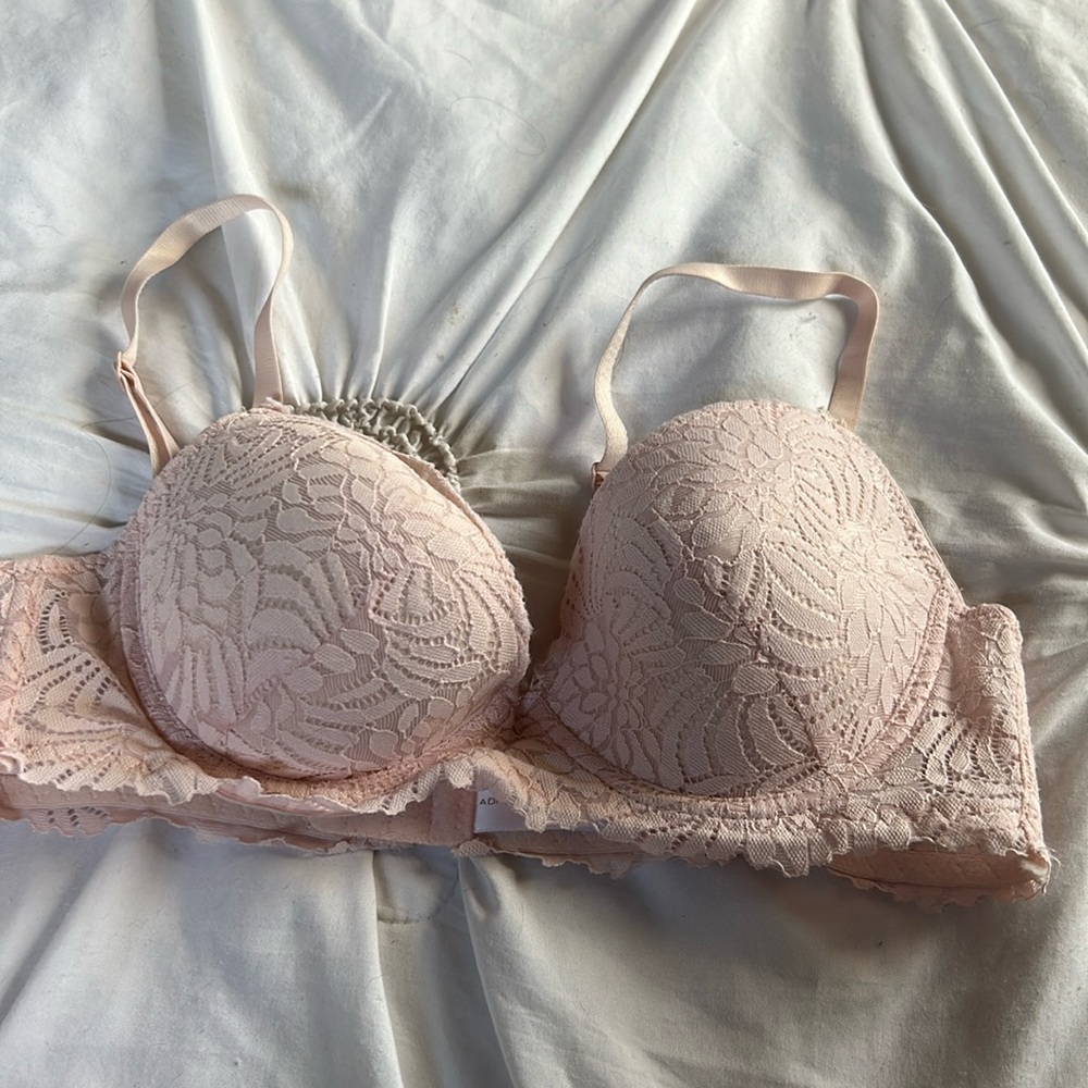 Cute lace Baby pink bra
